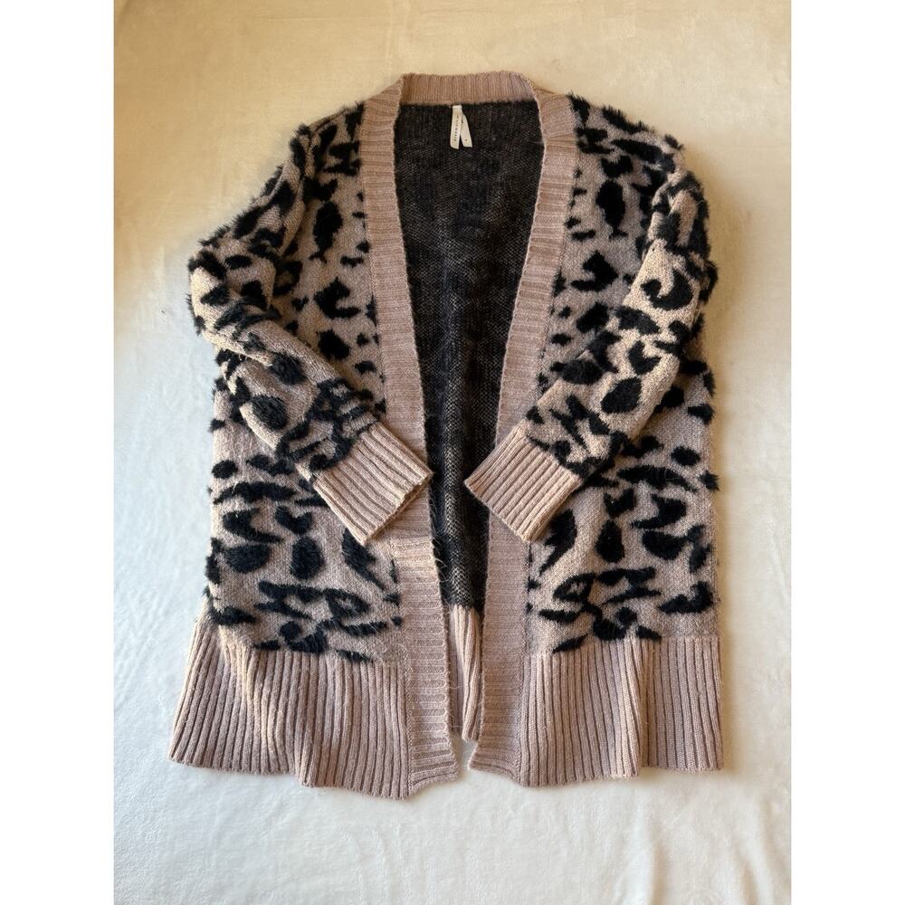 Dreamers by Debut Leopard Knit Cardigan Sweater Open Ribbed Beige Black Animal S